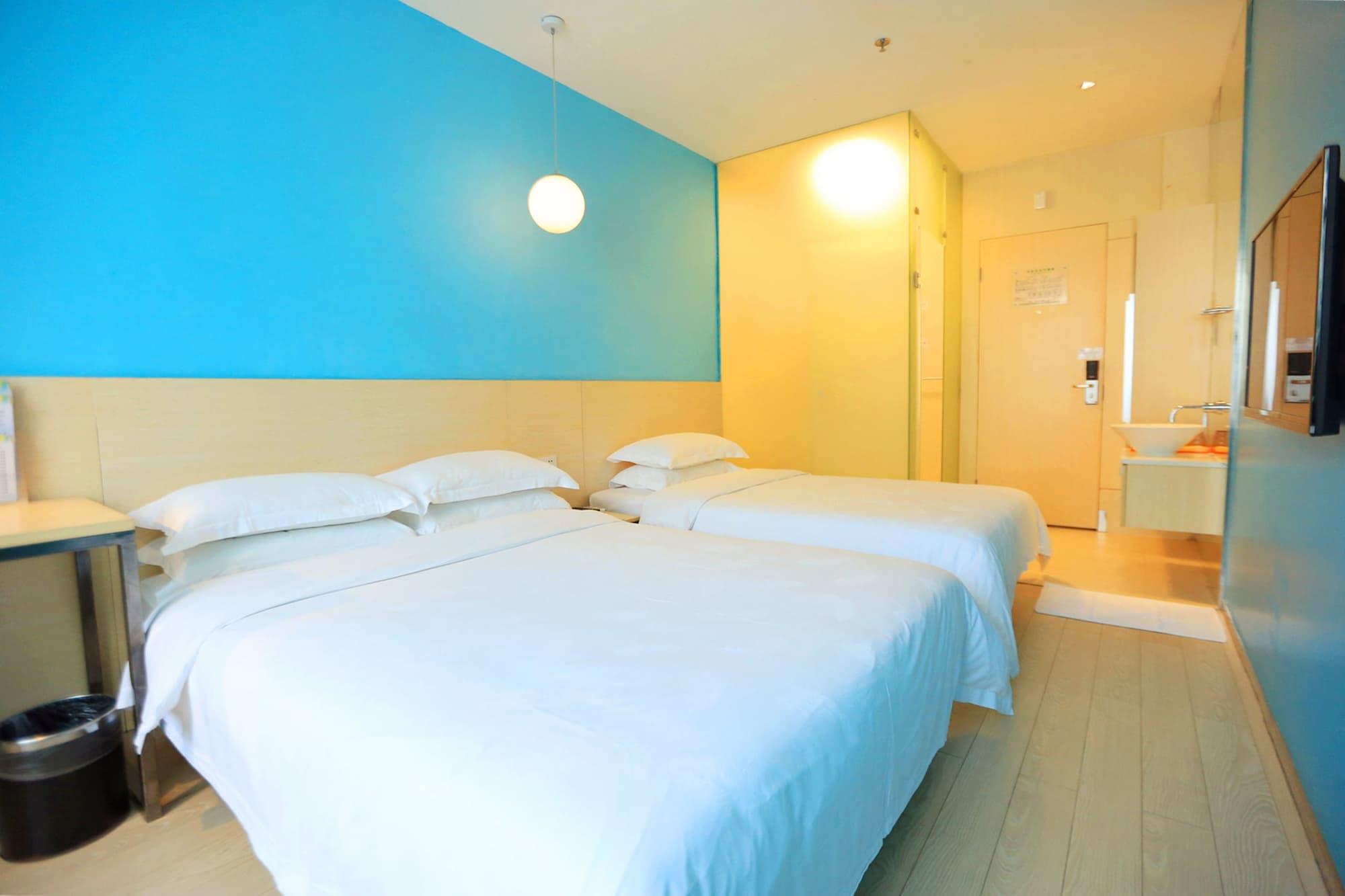 Shenzhen Dongmen Colour Hotel Екстериор снимка